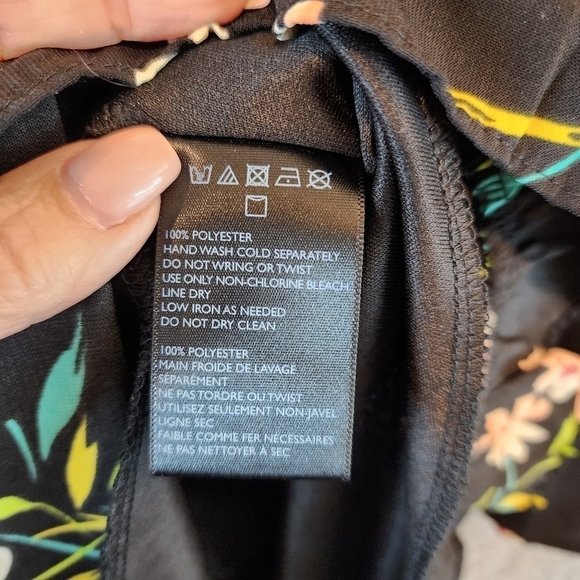 PINS AND NEEDLES Womens Small Black Floral Romper Urban Outfitters Open Back - Picture 5 of 8